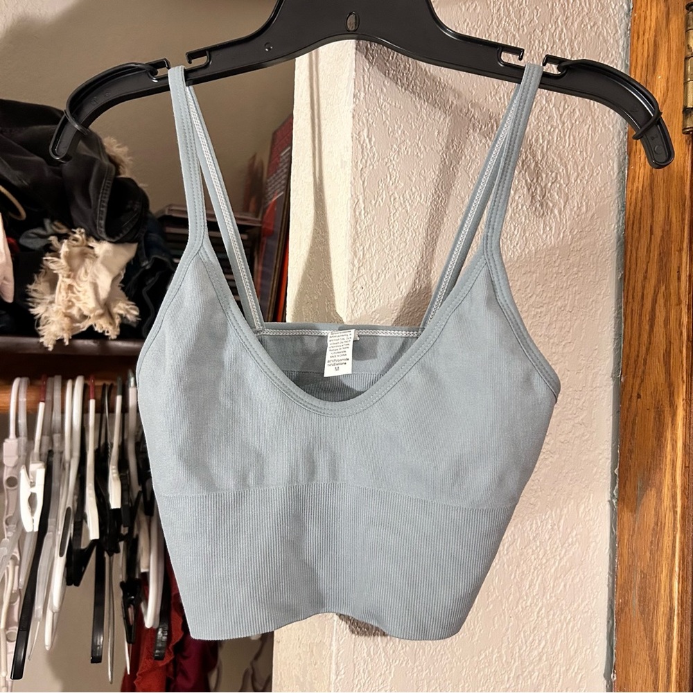 nwot light blue fitted crop tank top